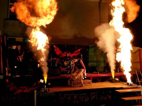 Wicked Plan Live ! wick